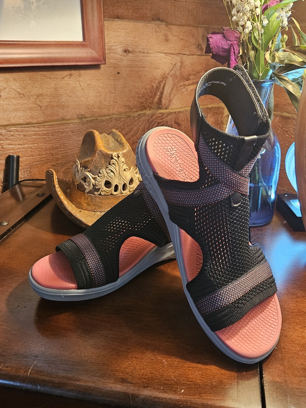 BareTraps Black and Pink Knit Sport Sandals